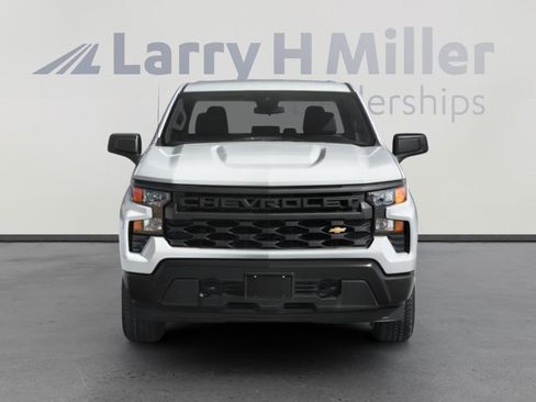 Used 2023 Chevrolet Silverado 1500 High Country w/ Technology Package AWD/4WD image 6