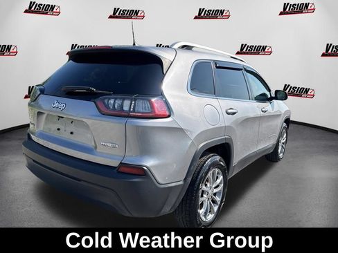 Used 2019 Jeep Cherokee Latitude Plus w/ Cold Weather Group AWD/4WD image 5