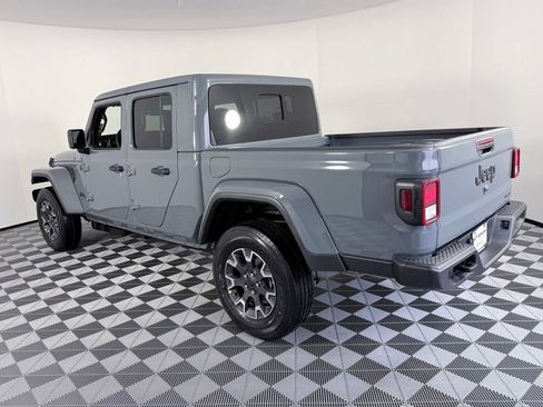 New 2026 Jeep Gladiator Sport image 5