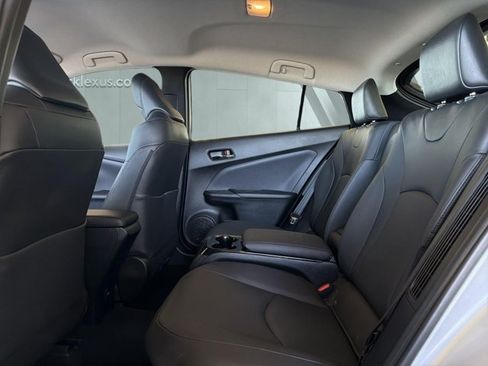 Used 2019 Toyota Prius Prime Advanced FWD image 11
