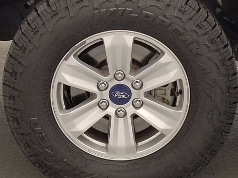 Used 2018 Ford F150 XLT AWD/4WD image 31