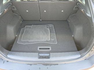 Used 2025 Nissan Kicks SR FWD video 2