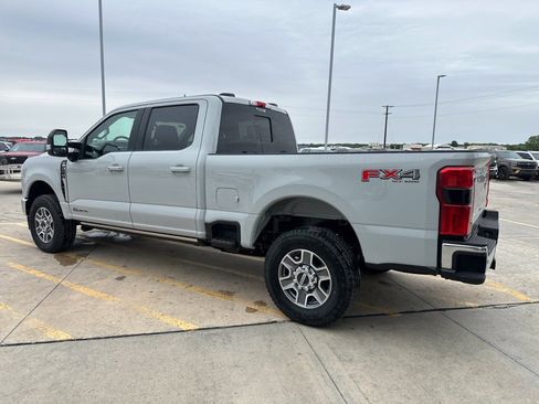 New 2026 Ford F250 Lariat w/ Lariat Ultimate Package AWD/4WD image 5