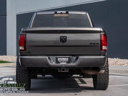 Used 2017 RAM 2500 Laramie w/ Sport Appearance Group AWD/4WD image 10