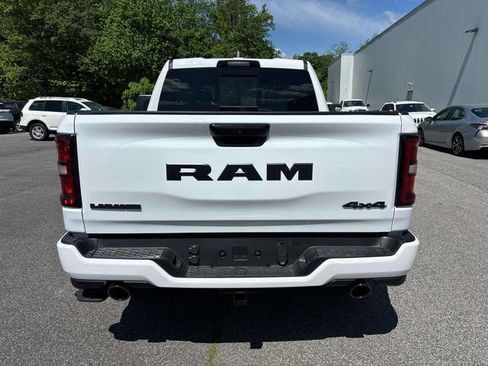 New 2026 RAM 1500 Laramie AWD/4WD image 3
