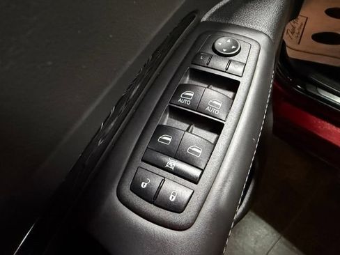 Used 2022 Dodge Durango Citadel RWD image 13