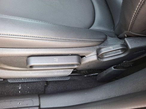 Used 2021 MINI Cooper Clubman S image 9