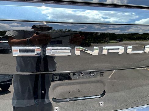 Used 2026 GMC Yukon XL Denali Ultimate AWD/4WD image 10