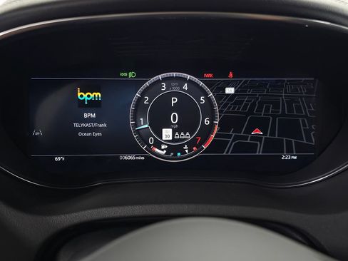 Used 2024 Jaguar E-PACE R-Dynamic SE AWD/4WD image 22