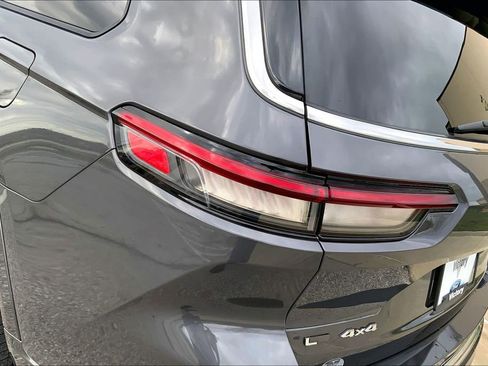 Used 2021 Jeep Grand Cherokee L Overland AWD/4WD image 30