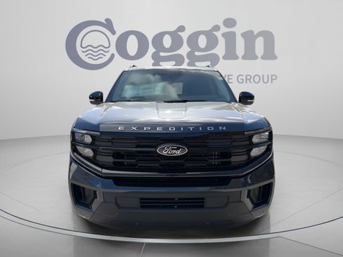 New 2026 Ford Expedition Active AWD/4WD image 8