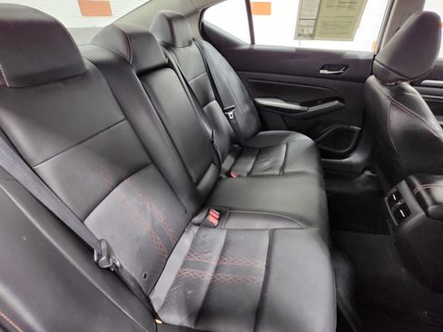 Used 2023 Nissan Altima 2.0 SR image 21