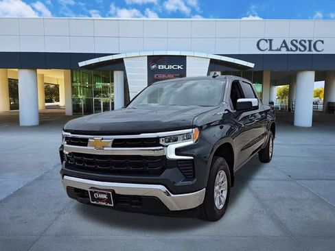 Used 2025 Chevrolet Silverado 1500 LT AWD/4WD image 3