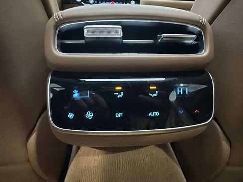 Certified 2025 Genesis G80 2.5T Advanced AWD/4WD image 22