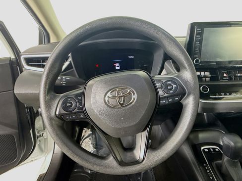 Used 2022 Toyota Corolla LE image 13