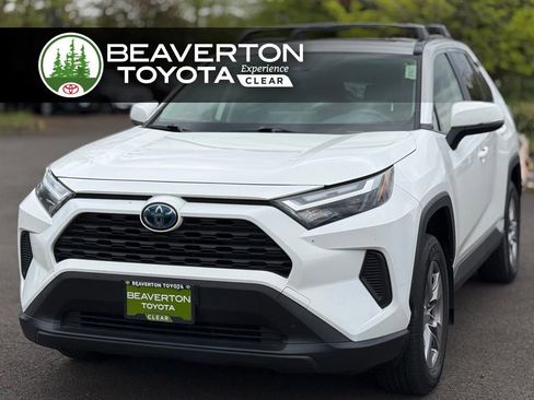 Used 2024 Toyota RAV4 XLE w/ Convenience Package AWD/4WD image 1