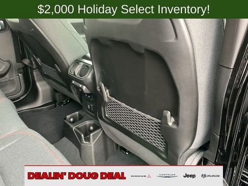 New 2025 Jeep Wrangler Unlimited Rubicon image 33