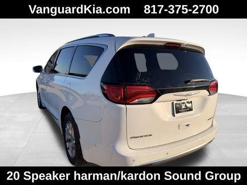 Used 2019 Chrysler Pacifica Limited w/ Advanced Safetytec Group image 4