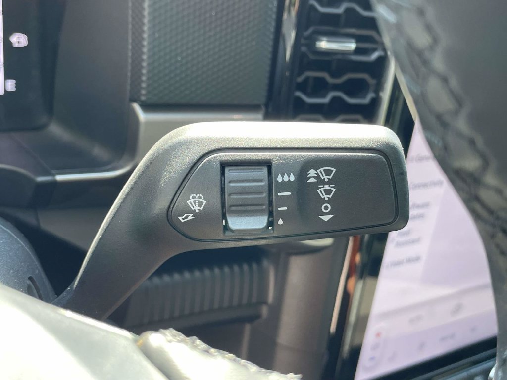 Used 2025 Ford Ranger XLT w/ Equipment Group 301A High AWD/4WD image 29