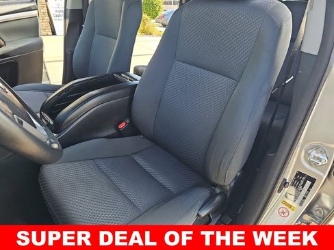 Used 2018 Toyota Highlander LE image 15