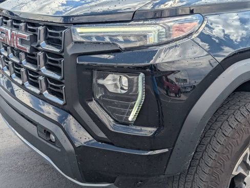 Used 2024 GMC Canyon AT4 w/ Technology Package AWD/4WD image 12