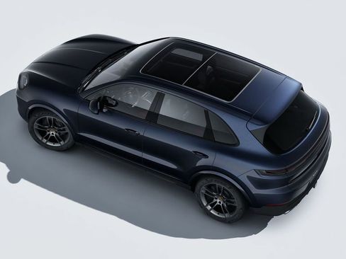Certified 2026 Porsche Cayenne AWD/4WD image 6