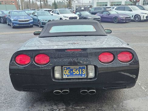 Used 2002 Chevrolet Corvette Convertible w/ Preferred Equipment Group2 image 4
