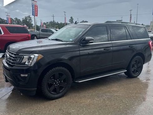 Used 2020 Ford Expedition XLT w/ Equipment Group 202A RWD image 6