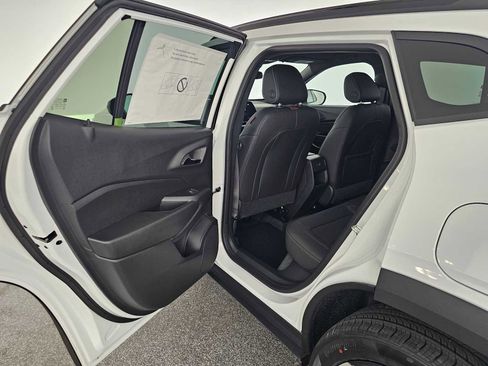 New 2026 Chevrolet Trax RS w/ Driver Confidence Package image 15