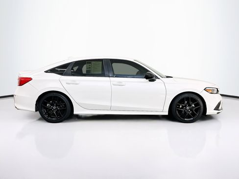 Used 2024 Honda Civic Sport image 10
