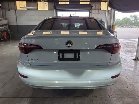 Used 2019 Volkswagen Jetta SE FWD image 7