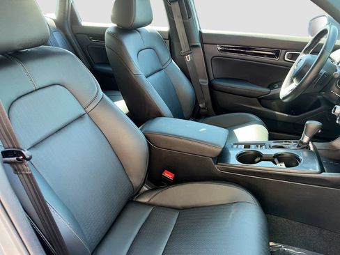 Used 2025 Honda Civic Sport Touring image 29