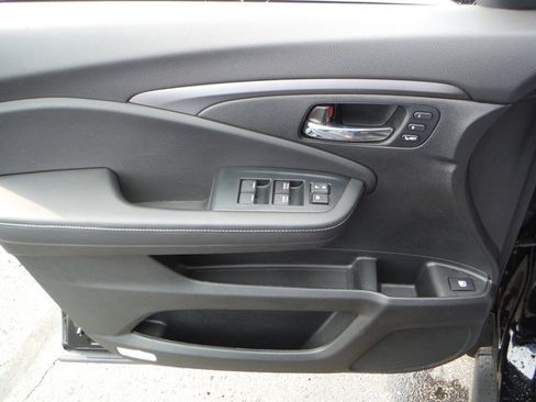 Used 2023 Honda Ridgeline RTL-E image 21