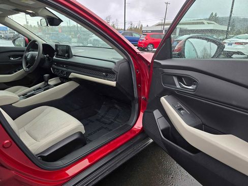 Certified 2024 Honda Accord EX image 13