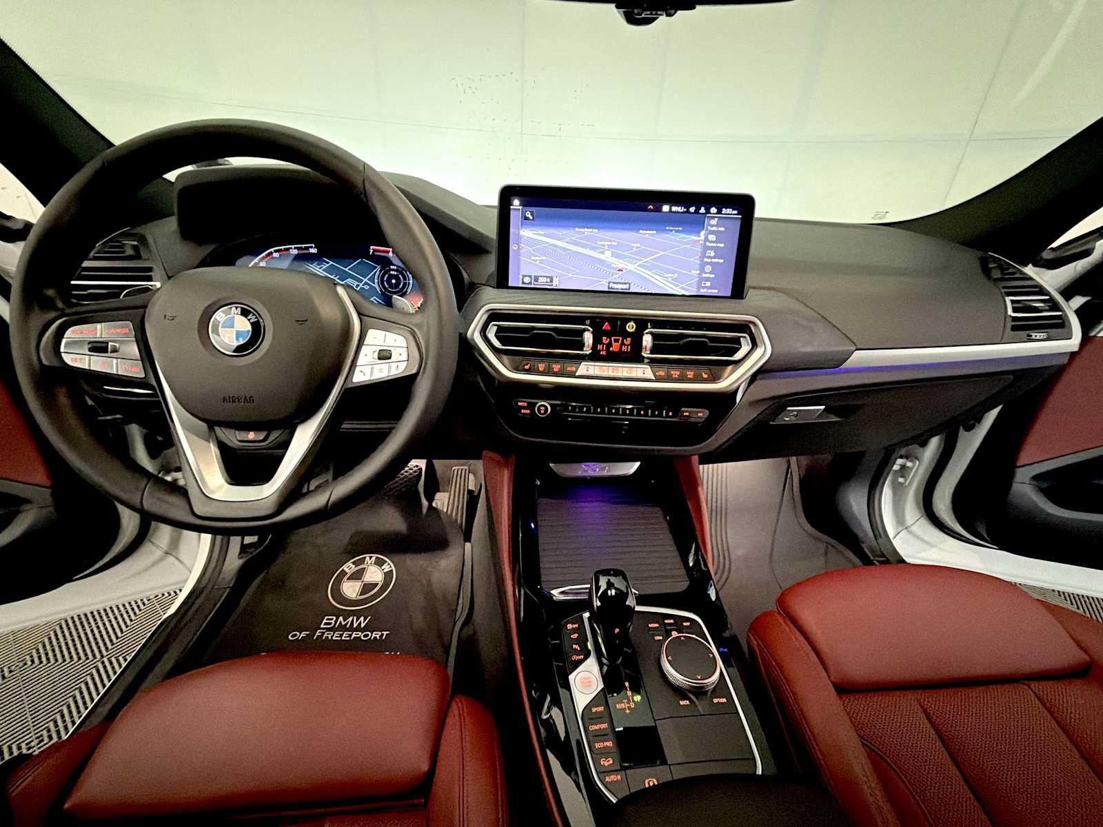 Used 2024 BMW X4 xDrive30i w/ Premium Package AWD/4WD image 16