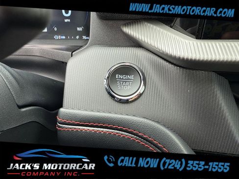 Used 2025 Ford Explorer ST AWD/4WD image 30