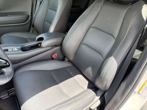 Used 2022 Honda HR-V EX-L image 15
