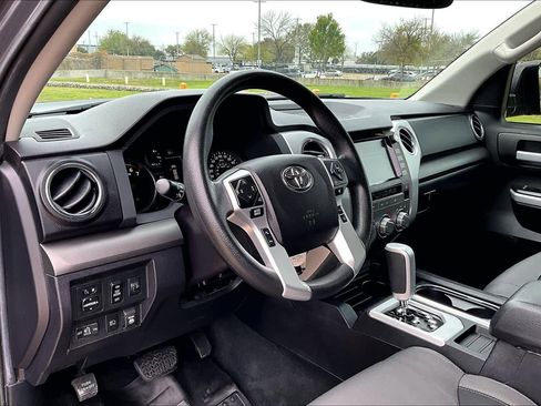 Used 2021 Toyota Tundra SR5 image 17