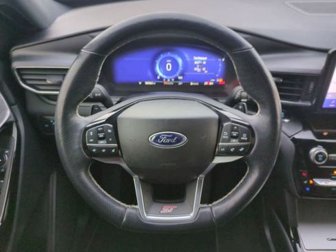 Used 2022 Ford Explorer ST w/ Equipment Group 401A image 24