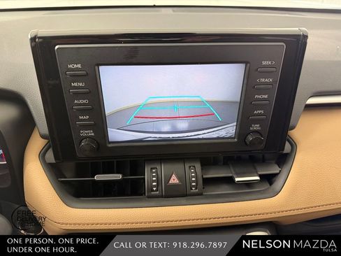 Used 2019 Toyota RAV4 XLE Premium AWD/4WD image 28