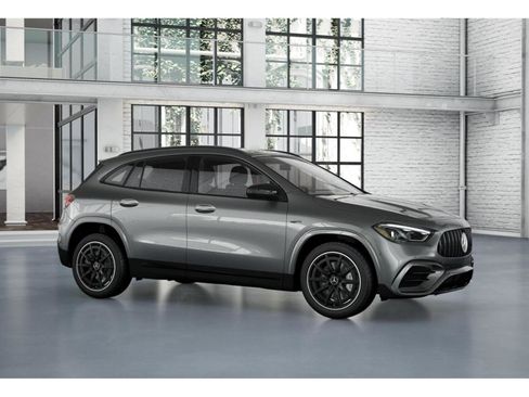 New 2026 Mercedes-Benz GLA 35 AMG 4MATIC image 13
