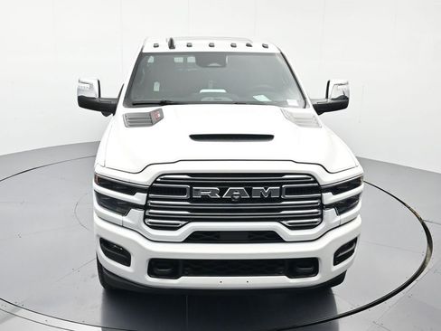 New 2026 RAM 2500 Laramie AWD/4WD image 31