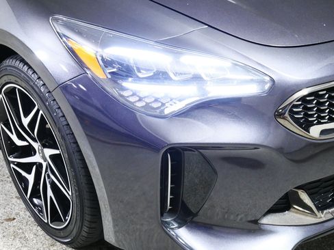Used 2022 Kia Stinger GT-Line w/ Sun & Sound Package AWD/4WD image 16