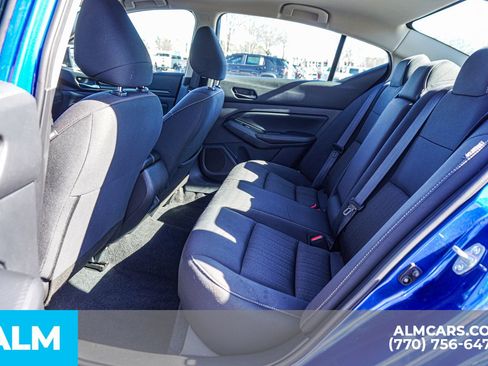 Used 2025 Nissan Altima 2.5 SV image 22