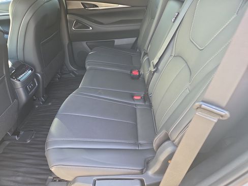 Used 2026 INFINITI QX60 Luxe w/ Cargo Package AWD/4WD image 8