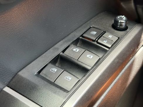 Used 2023 Toyota Tacoma TRD Sport w/ Technology Package AWD/4WD image 22