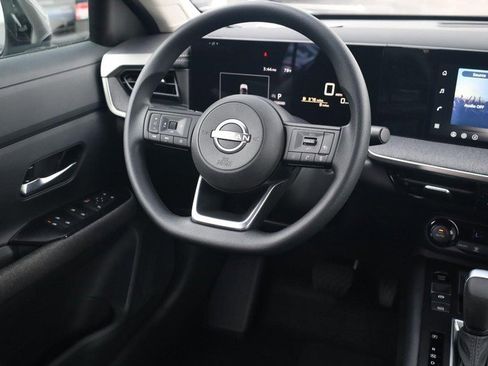 New 2026 Nissan Kicks SV image 23