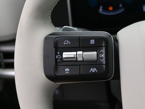 Used 2026 Hyundai Santa Fe SE AWD/4WD image 14