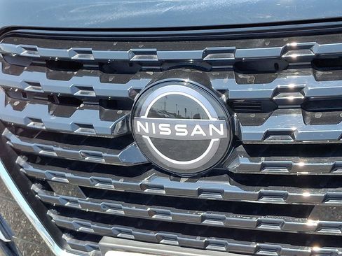 Used 2025 Nissan Kicks Play S FWD image 30