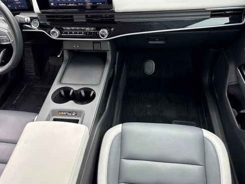 Used 2024 Honda Prologue Touring image 33